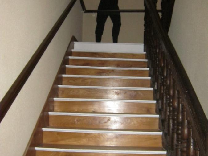 L'escalier pour aller au 1er étage...