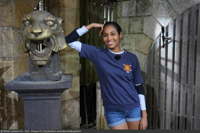 [Spoilers] Présentation > Fort Boyard 2022-01 - Centre de Conservation des Chimpanzés et Keep a Breast (02/07/2022) Fort-boyard-2022-officielle-equipe01-65