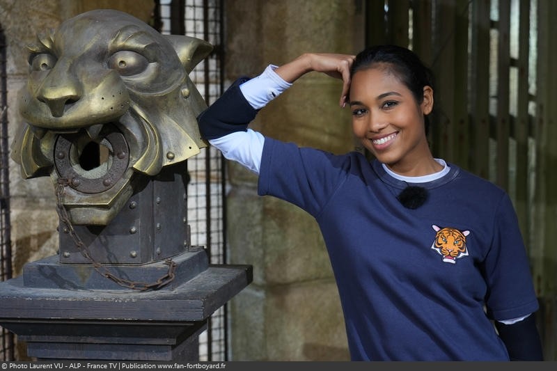 [Spoilers] Présentation > Fort Boyard 2022-01 - Centre de Conservation des Chimpanzés et Keep a Breast (02/07/2022) Fort-boyard-2022-officielle-equipe01-66