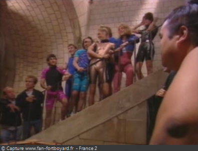 Fort Boyard 1992 : L'équipe devant la table de libération