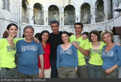 RÉACTIONS > Fort Boyard 2006-06 - Équipe Spéciale animateurs (29/07/2006) Fort-boyard-2006-equipe-06