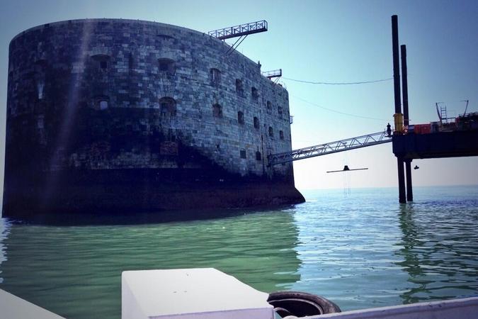 Fort Boyard 2013 : Arrivée sur Fort Boyard toujours aussi magique (05/06/2013)