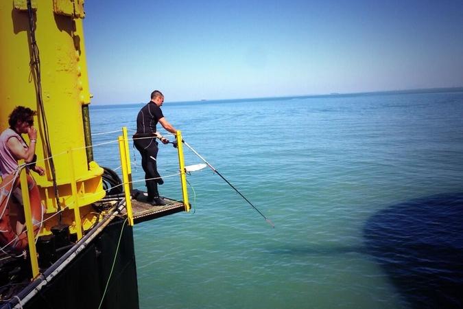 Fort Boyard 2013 : A midi sur Fort Boyard c'est poisson ... Enfin si ça mord (05/06/2013)