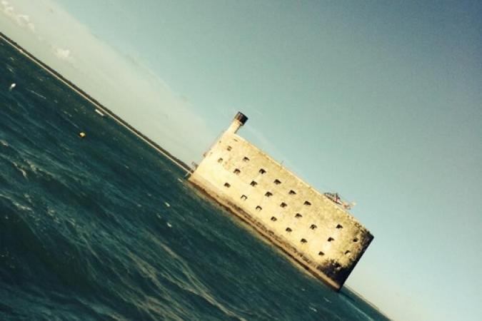 Fort Boyard 2014 : Willy arrive sur le fort pour la 2e année (22/05/2014 - W. Rovelli)