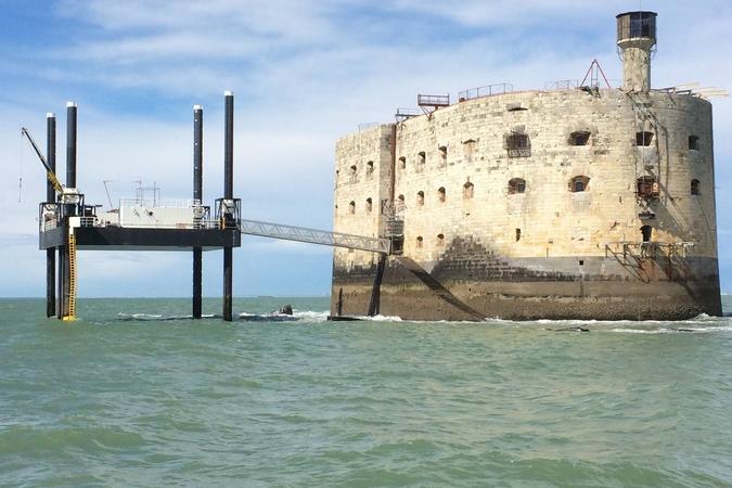 Fort Boyard 2016 - Le Fort est réouvert, la production est arrivée (13/04/2016)