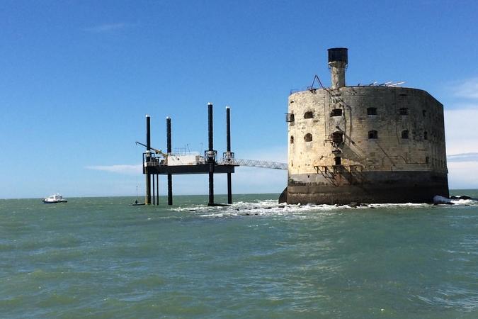 Fort Boyard 2016 - Le Fort est réouvert, la production est arrivée (13/04/2016)