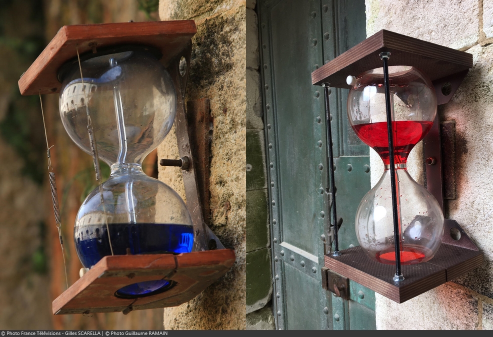 Fort Boyard 2017 : Comparaison d'une clepsydre bleue et rouge