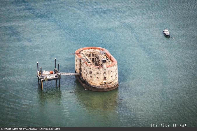 Fort Boyard 2017 - Survol du Fort (14/05/2017)