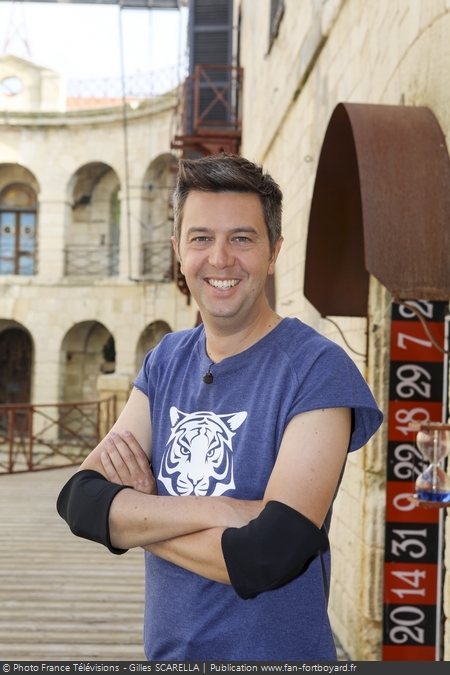 [Spoilers] Présentation > Fort Boyard 2018-03 - Guy Etienne (07/07/2018) Fort-boyard-2018-officielle-equipe03-01