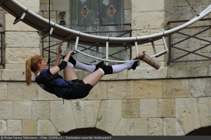 [Spoilers] Présentation > Fort Boyard 2018-06 - Les Bonnes Fées (04/08/2018) Fort-boyard-2018-officielle-equipe06-17