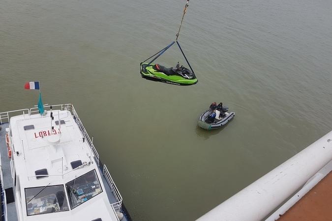 Fort Boyard 2018 - Le matériel pour le Flyboard arrive au fort (17/05/2018)