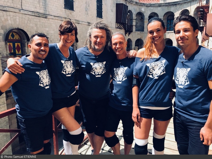 Photos des tournages Fort Boyard 2018 (production + candidats) - Page 18 Fort-boyard-2018-tournage-075