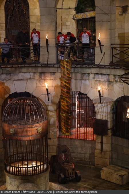 [Spoilers] Présentation > Fort Boyard 2019-03 - Secours Populaire Français (06/07/2019) Fort-boyard-2019-officielle-equipe03-13