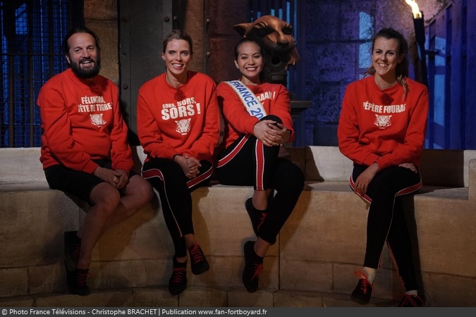 [Spoilers] Présentation > Fort Boyard 2019-04 - Les Bonnes Fées (13/07/2019) Fort-boyard-2019-officielle-equipe04-20