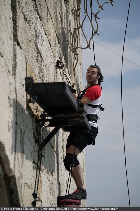 [Spoilers] Présentation > Fort Boyard 2019-05 - CéKeDuBonheur (20/07/2019) Fort-boyard-2019-officielle-equipe05-10