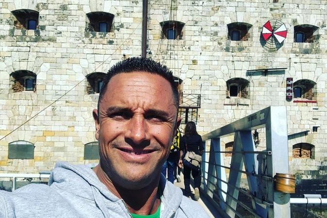 Fort Boyard 2019 - Cyril ANDRE, alias Mister Boo, devant le fort (10-11/05/2019)