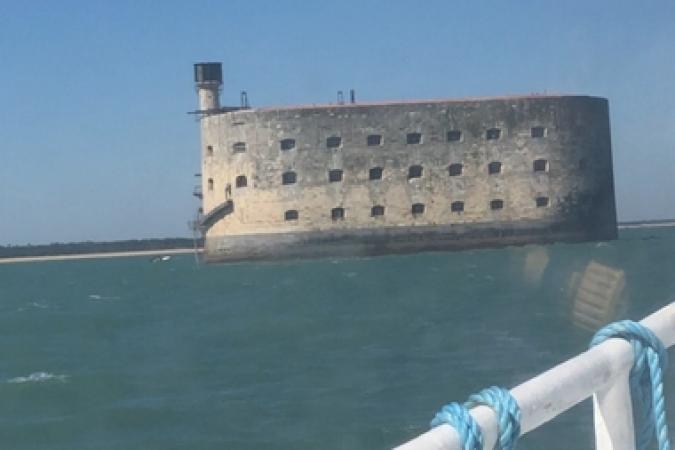 Fort Boyard 2019 - Solei let ciel bleu pour la 2e semaine de tournage (13/05/2019)