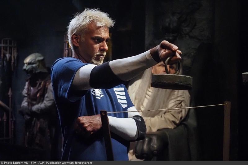 [Spoilers] Présentation > Fort Boyard 2020-11 - Mécénat Chirurgie Cardiaque (19/09/2020) Fort-boyard-2020-officielle-equipe11-39