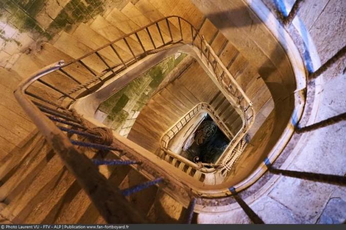 Fort Boyard 2020 : Les escaliers du fort