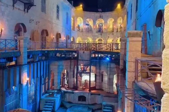 Fort Boyard 2020 - La cour intérieur de nuit (29/08/2020)