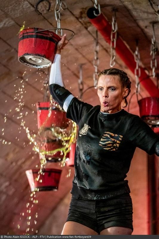 [Spoilers] Présentation > Fort Boyard 2021-2 - Les Bonnes Fées (26/06/2021) Fort-boyard-2021-officielle-equipe02-19