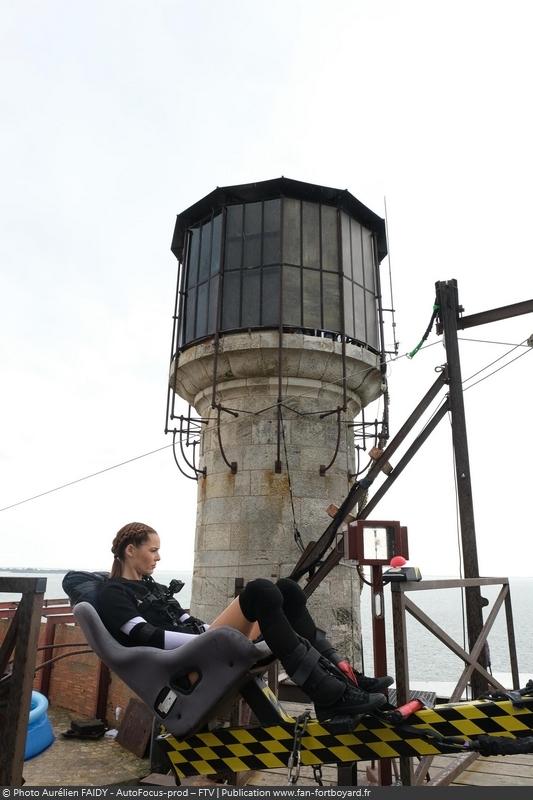 [Spoilers] Présentation > Fort Boyard 2021-03 - Golden Blocks et Fondation Paris Saint-Germain (03/07/2021) Fort-boyard-2021-officielle-equipe03-15