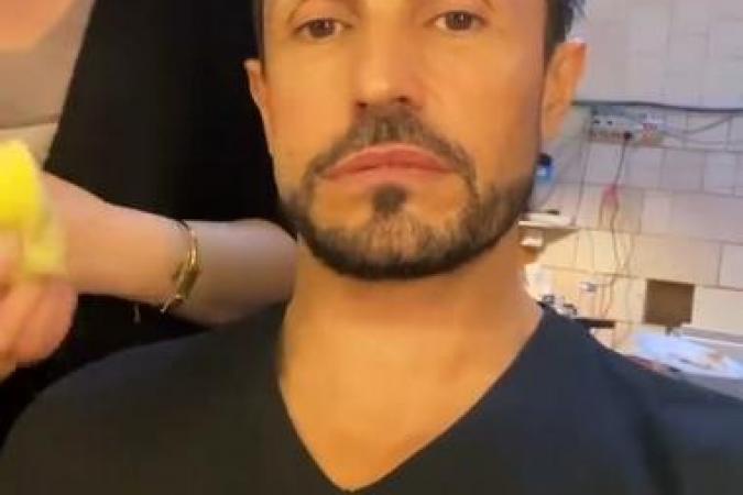 Fort Boyard 2021 - Willy Rovelli au maquillage (27/05/2021)