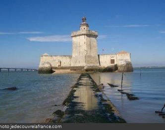 La façade du Fort Louvois