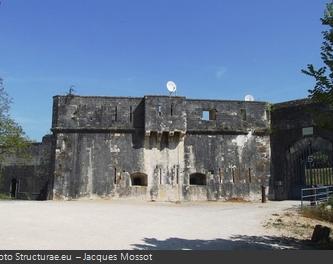 La façade du Fort des Saumonards