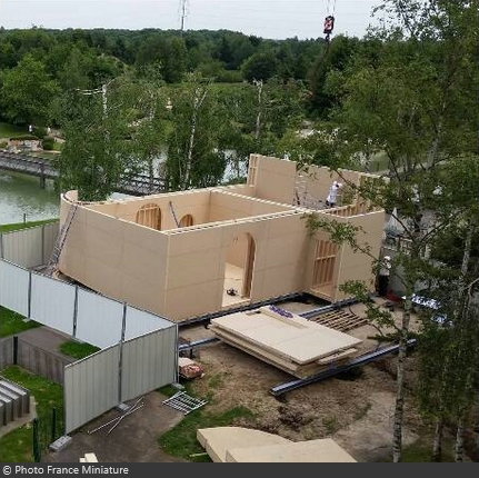 Construction attraction Fort Boyard au Parc France Miniature