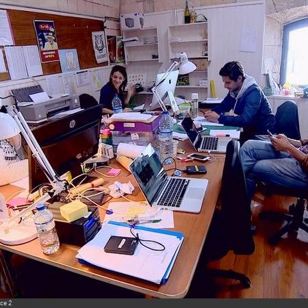 Coulisses des tournages de Fort Boyard - Bureau de production artistique en cellule 016 (2018)