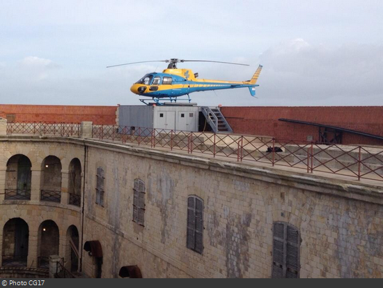 fort-boyard-octobre-rose-2013-5.png