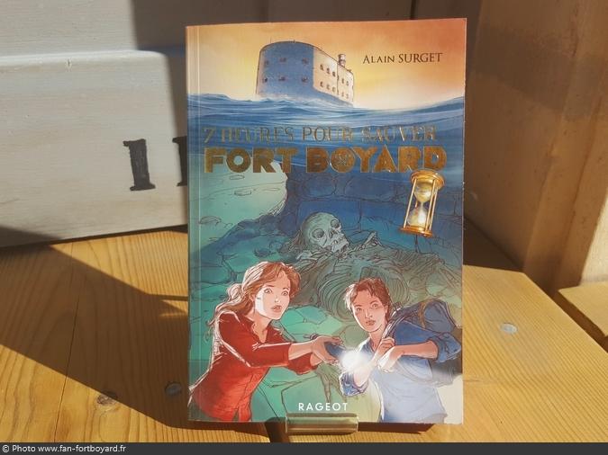 Livre-fiction - Sept heures pour sauver Fort Boyard de A. Surget (2017)