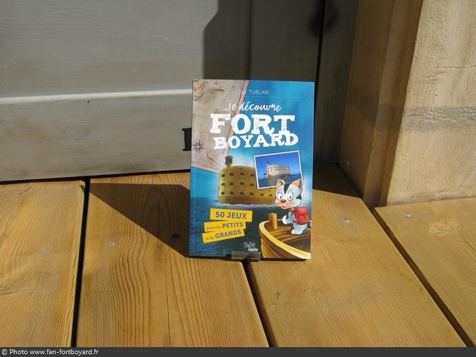 Livre-jeu - Je découvre Fort Boyard : 50 jeux... de L. Turlan (2014)