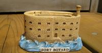 Objet - Fort Boyard miniature en résine (2005)