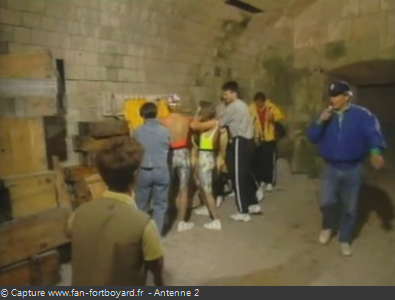 Les Clés de Fort Boyard 1990 : L'arrivée des candidats (version 1)