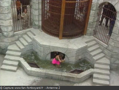 Les Clés de Fort Boyard 1990 : Entrée dans la Salle du Trésor par la lucarne